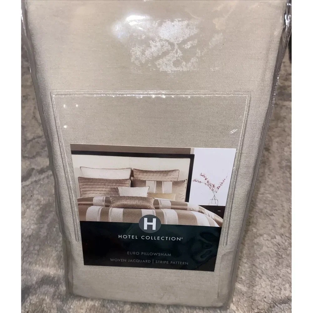New Hotel Collection Beige Bold Stripe Euro sham(1 sham) Rayon Blend 26 X 26‎